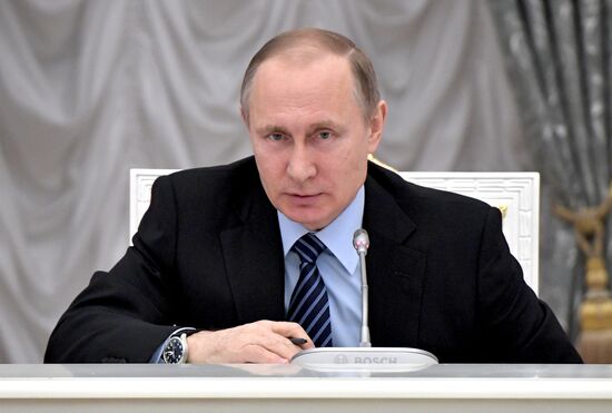 Vladimir Putin chairs meeting of the Council for Strategic Development and Priority Projects