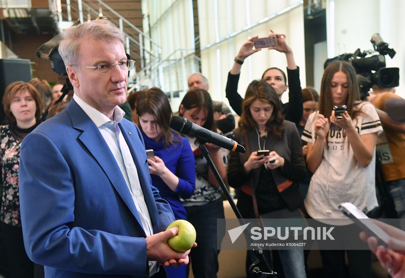 News conference with Herman Gref following Supervisory Board meeting