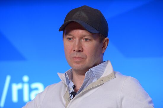 Interview with Yevgeny Mironov and Timur Bekmambetov