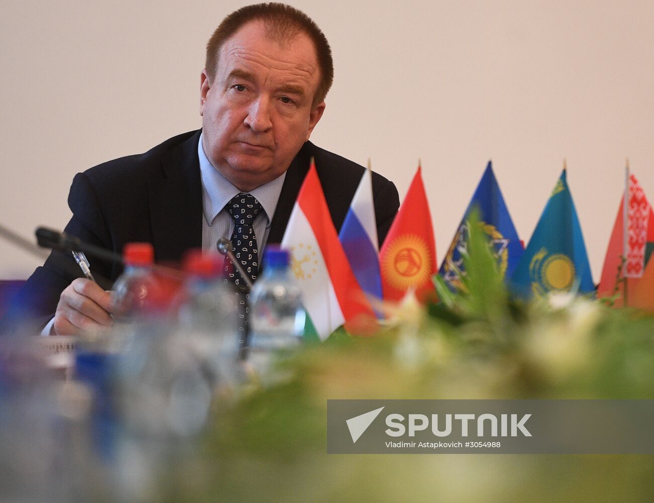 Presentation of report by CSTO Analytical Association