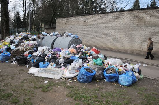 Domestic waste disposal in Lviv