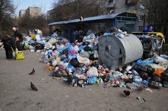 Domestic waste disposal in Lviv