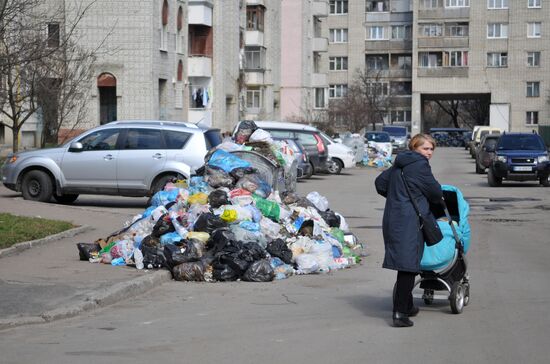Domestic waste disposal in Lviv
