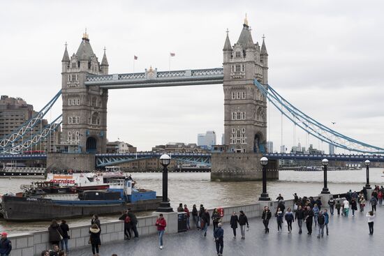 Cities of the world. London