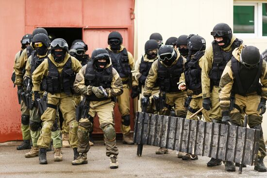 National Guards hold drills in Volgograd Region