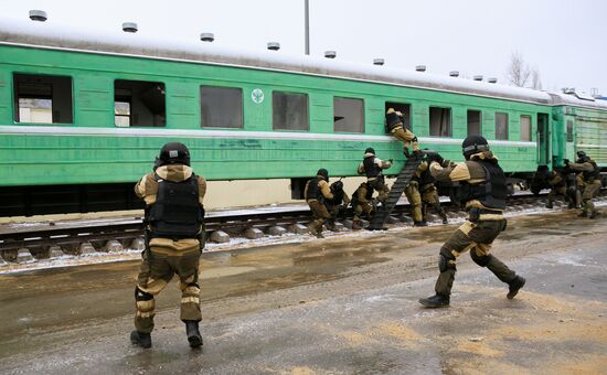 National Guards hold drills in Volgograd Region