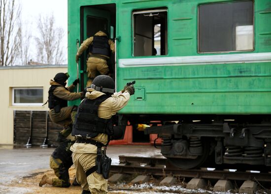 National Guards hold drills in Volgograd Region