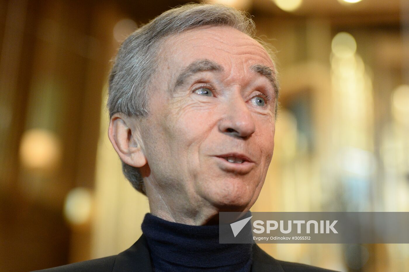 Bernard Arnault takes part in All Time Masterpieces concert