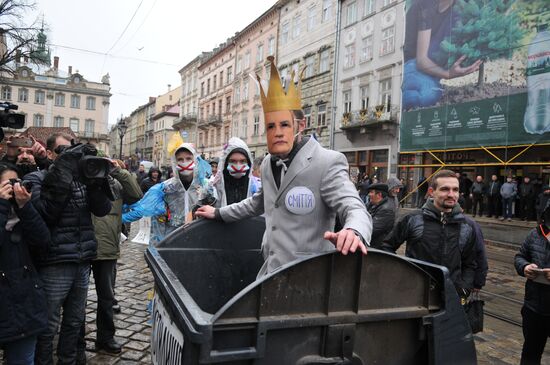 Rally demanding to solve the problem of waste disposal in Lviv