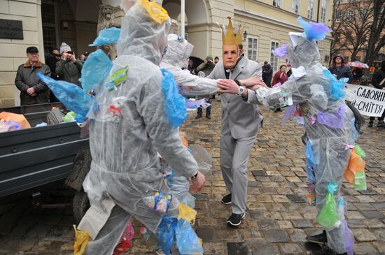 Rally demanding to solve the problem of waste disposal in Lviv
