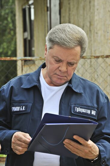 Boris Gromov visits fire-dangerous districts of Moscow Region