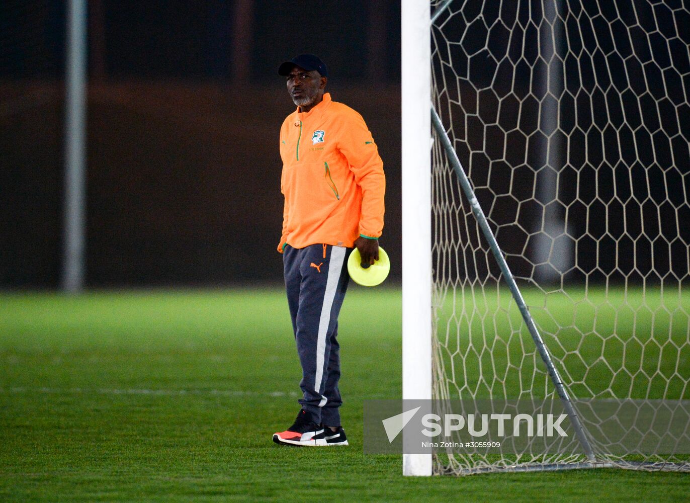 Côte d’Ivoire national football team holds training session