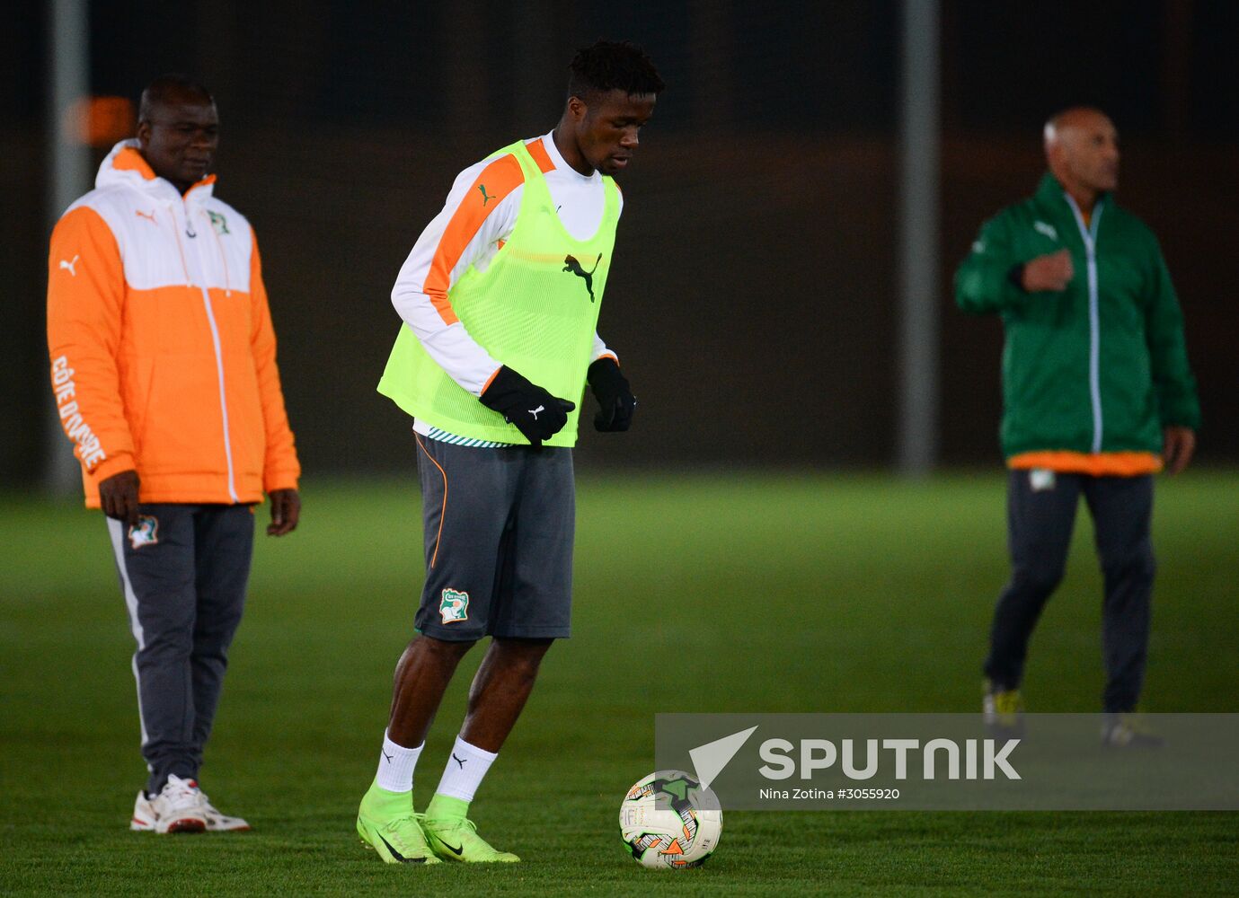 Côte d’Ivoire national football team holds training session