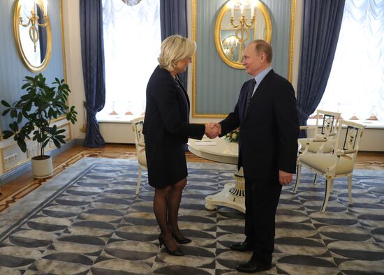 President Vladimir Putin meets with French presidential candidate Marine Le Pen