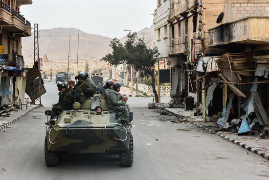 Russian deminers clear historical part of Palmyra and residential areas of mines