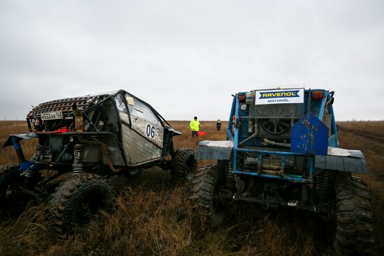 Offroad-car race in Volgograd Region