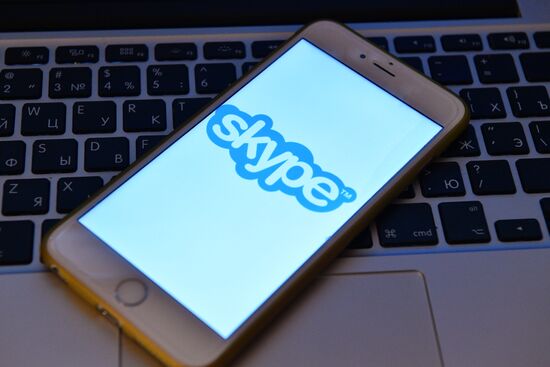 Skype voice-over IP and instant messaging service