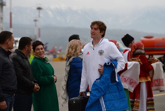 Russian national football team arrives in Sochi
