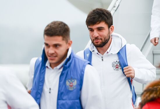 Russian national football team arrives in Sochi
