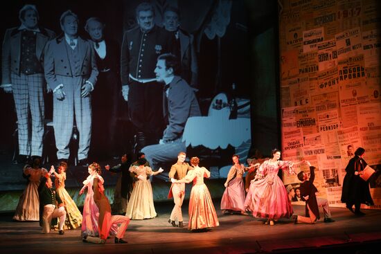 Gala marks opening of Maly Theater's historic main stage