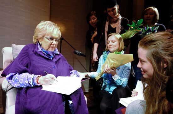 Moscow's Theater Night