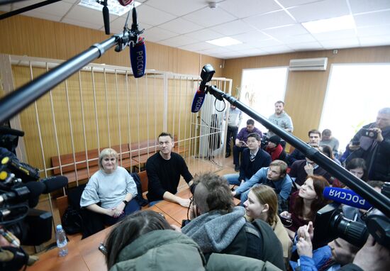 Court hears unauthorized rally case against Alexei Navalny