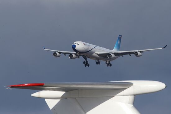 Iranian President Hassan Rouhani arrives in Moscow