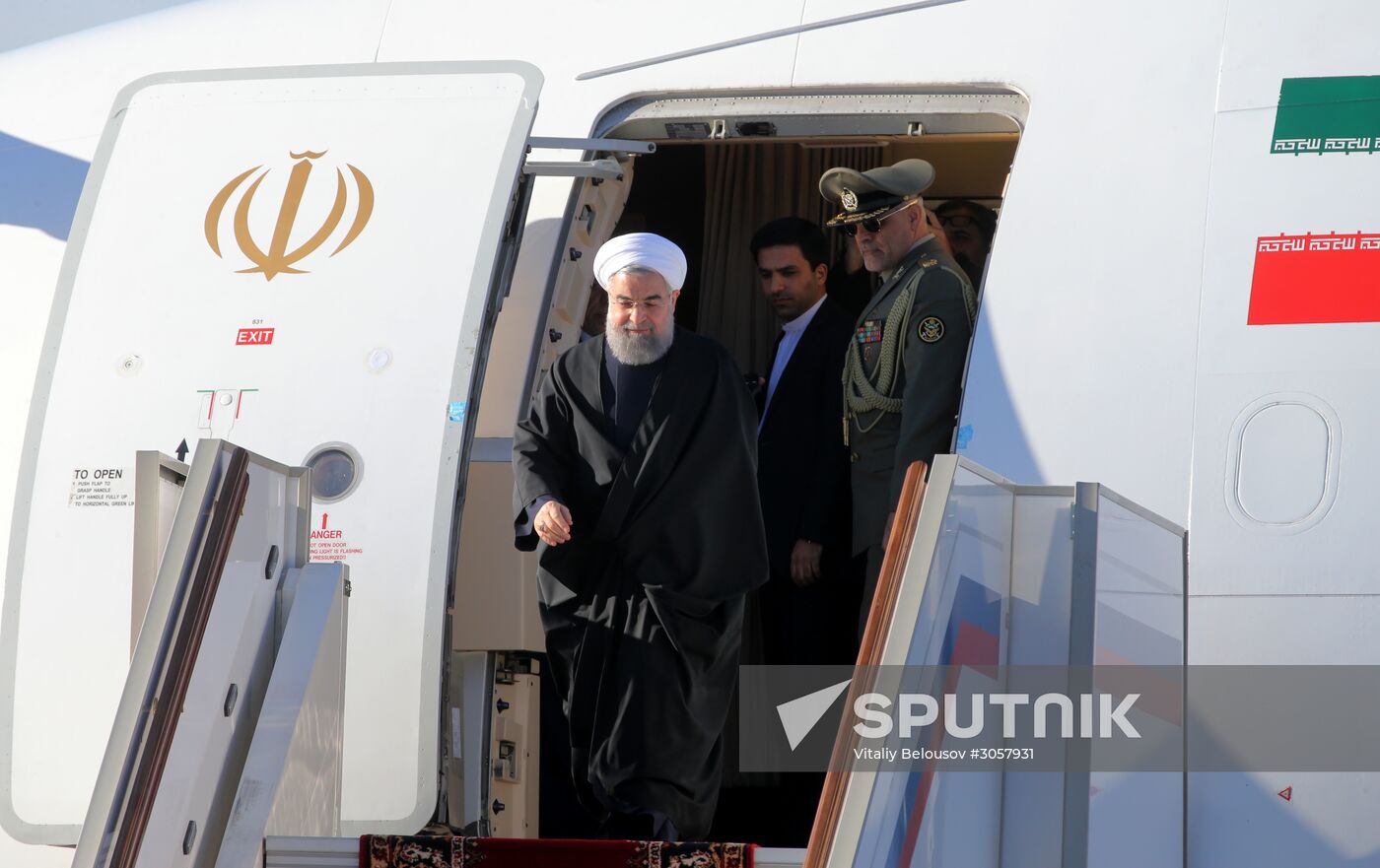 Iranian President Hassan Rouhani arrives in Moscow