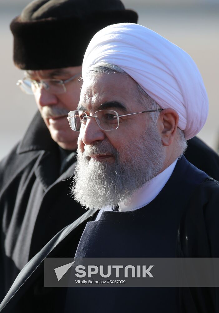 Iranian President Hassan Rouhani arrives in Moscow