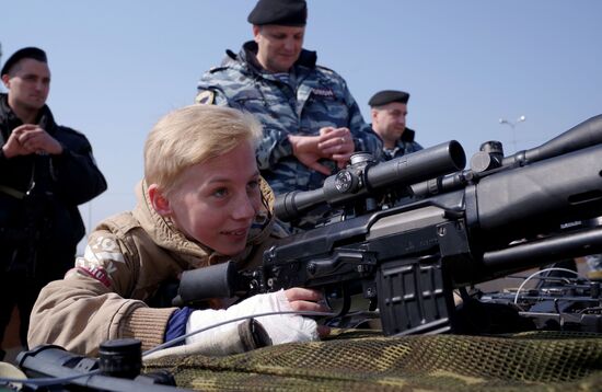 Russia's regional events dedicated to first anniversary of Russian National Guard Troops Service