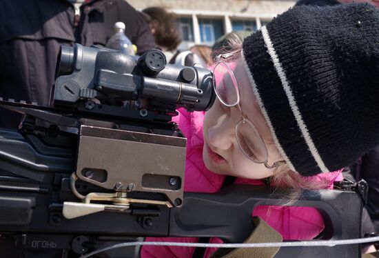 Russia's regional events dedicated to first anniversary of Russian National Guard Troops Service