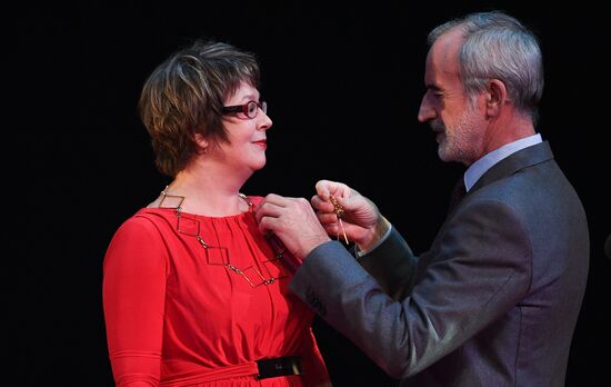 Theater Person Awards ceremony