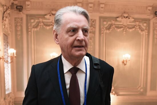 Association of Russian Banks holds congress