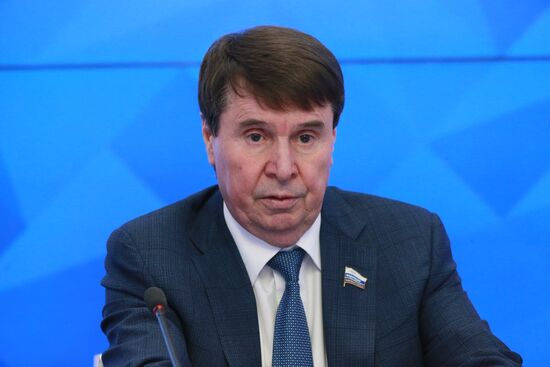Moscow-Simferopol multimedia video-conference Crimea, the spiritual center of the Russian World