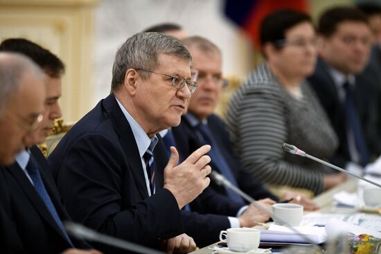 Prosecutor-General Yury Chaika meets with Russian Civic Chamber members