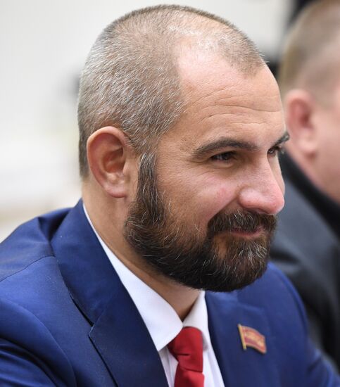 Ella Pamfilova meets with Yabloko and Communists of Russia leaders