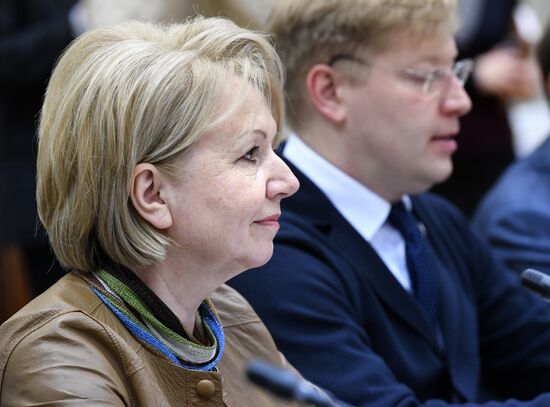 Ella Pamfilova meets with Yabloko and Communists of Russia leaders
