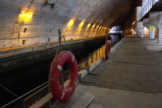 Opening of exhibition devoted to 50th anniversary of 14th submarine division in Sevastopol