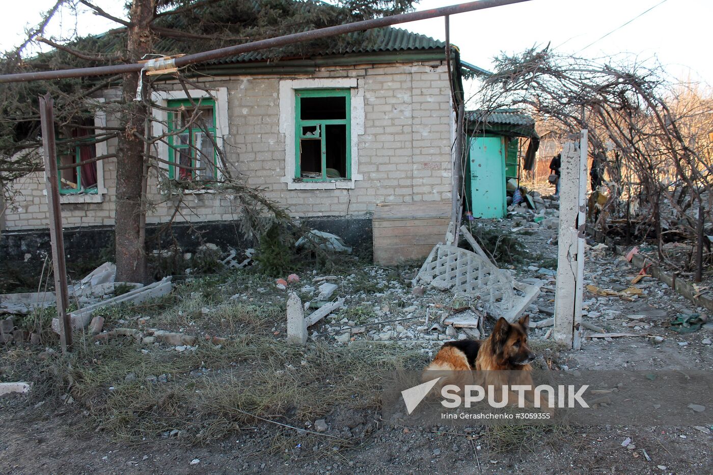 Donetsk shelling aftermath
