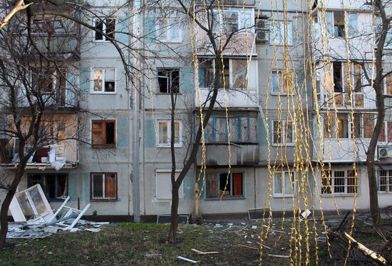 Donetsk shelling aftermath