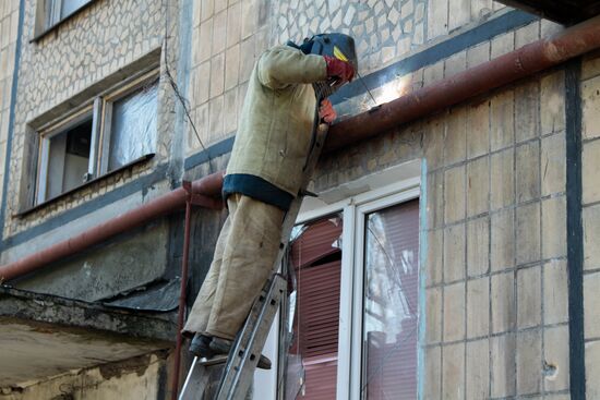Donetsk shelling aftermath