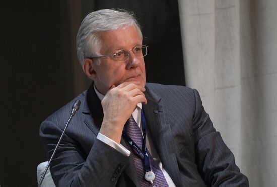 The Arctic: Territory of Dialogue international forum. Day one