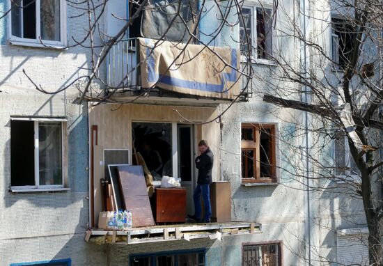 Donetsk shelling aftermath