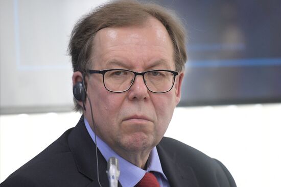 The Arctic: Territory of Dialogue international forum. Day one