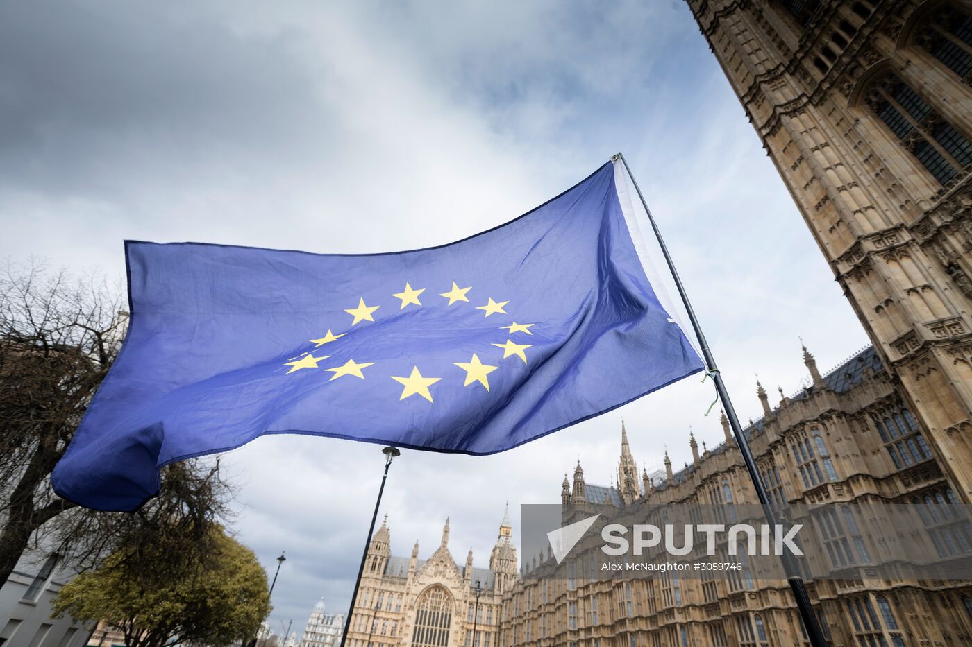 UK launches Brexit process