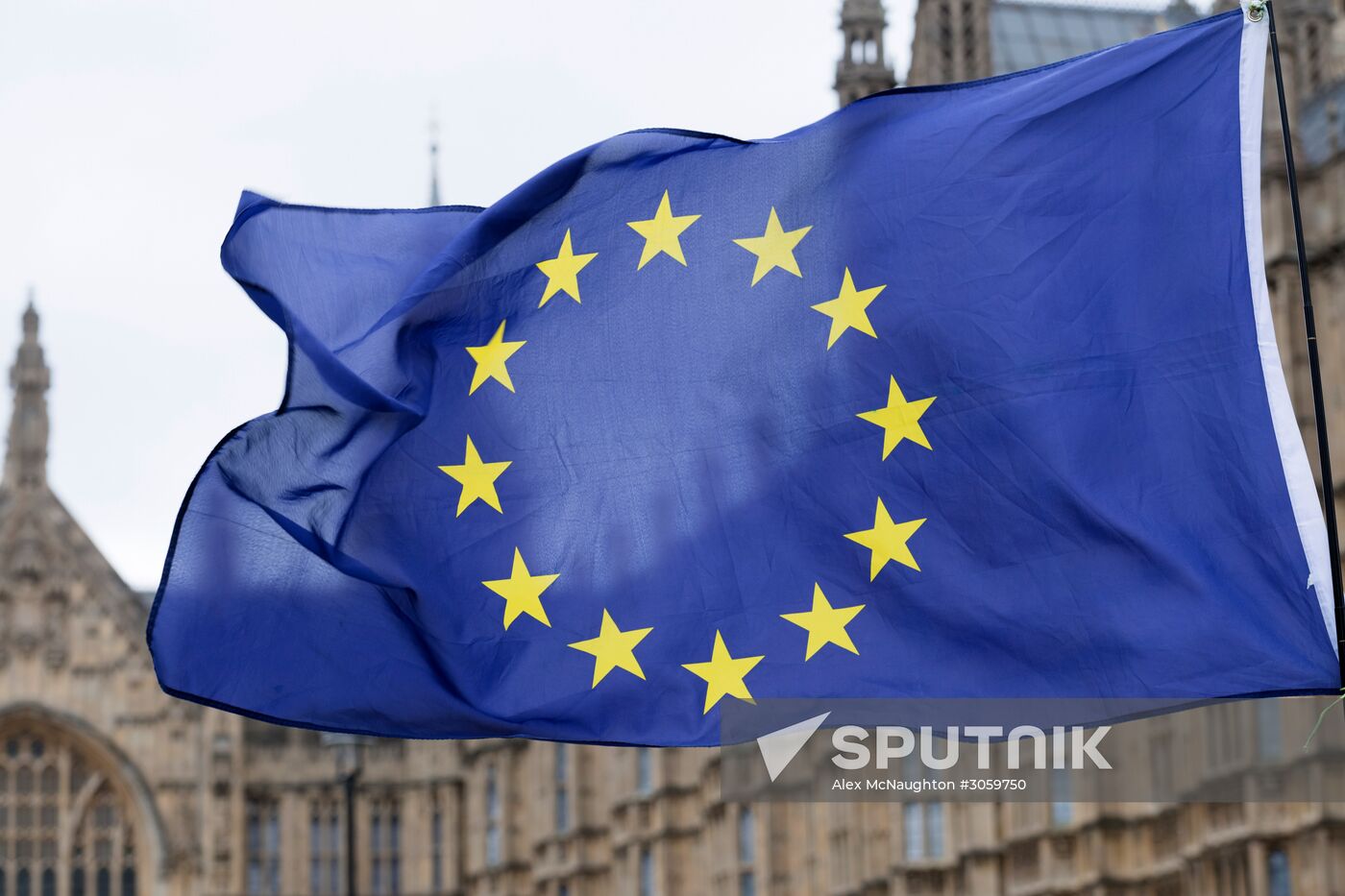 UK launches Brexit process