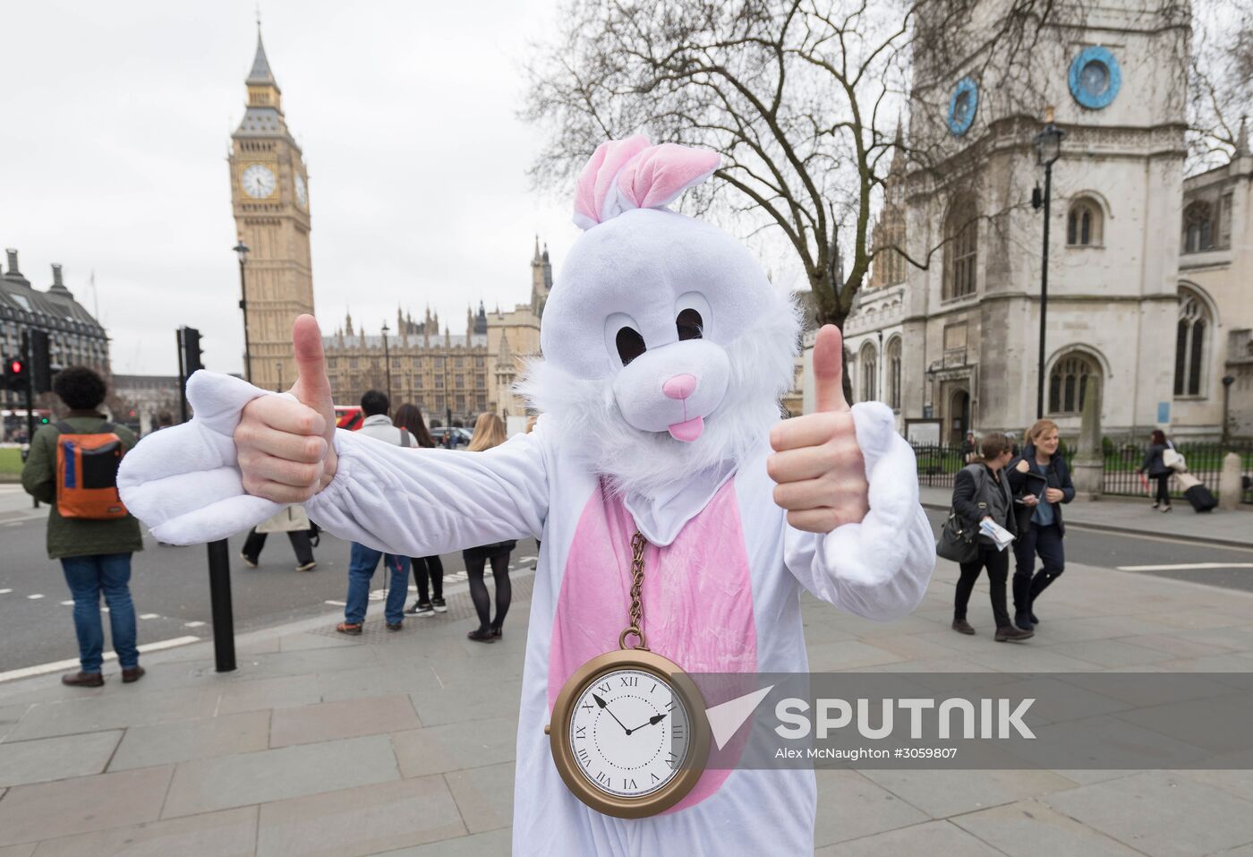 UK launches Brexit process