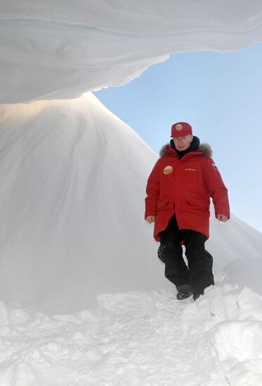 President Vladimir Putin and Prime Minister Dmitry Medvedev visit Northwestern Federal District