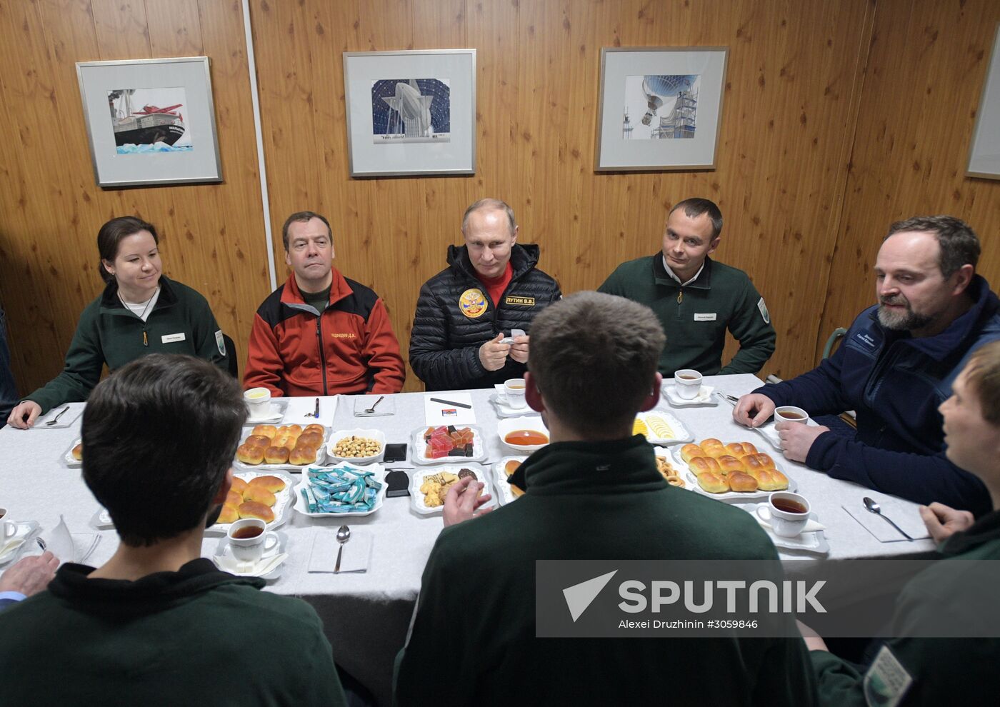 President Vladimir Putin and Prime Minister Dmitry Medvedev visit Northwestern Federal District