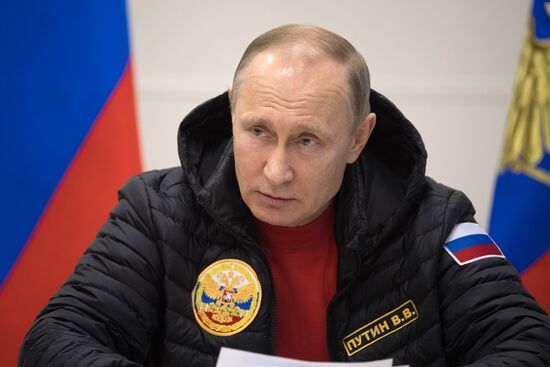 President Vladimir Putin and Prime Minister Dmitry Medvedev visit Northwestern Federal District